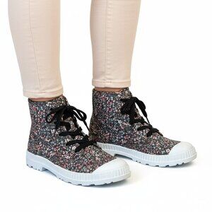 Womens Floral‎ Canvas Lace-Up High-Top Sneakers Size 8 Medium With Rubber Soles